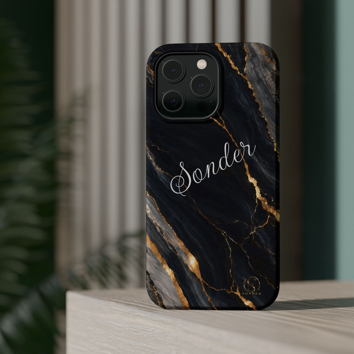 SONDER Signature — Personalised MagSafe Case