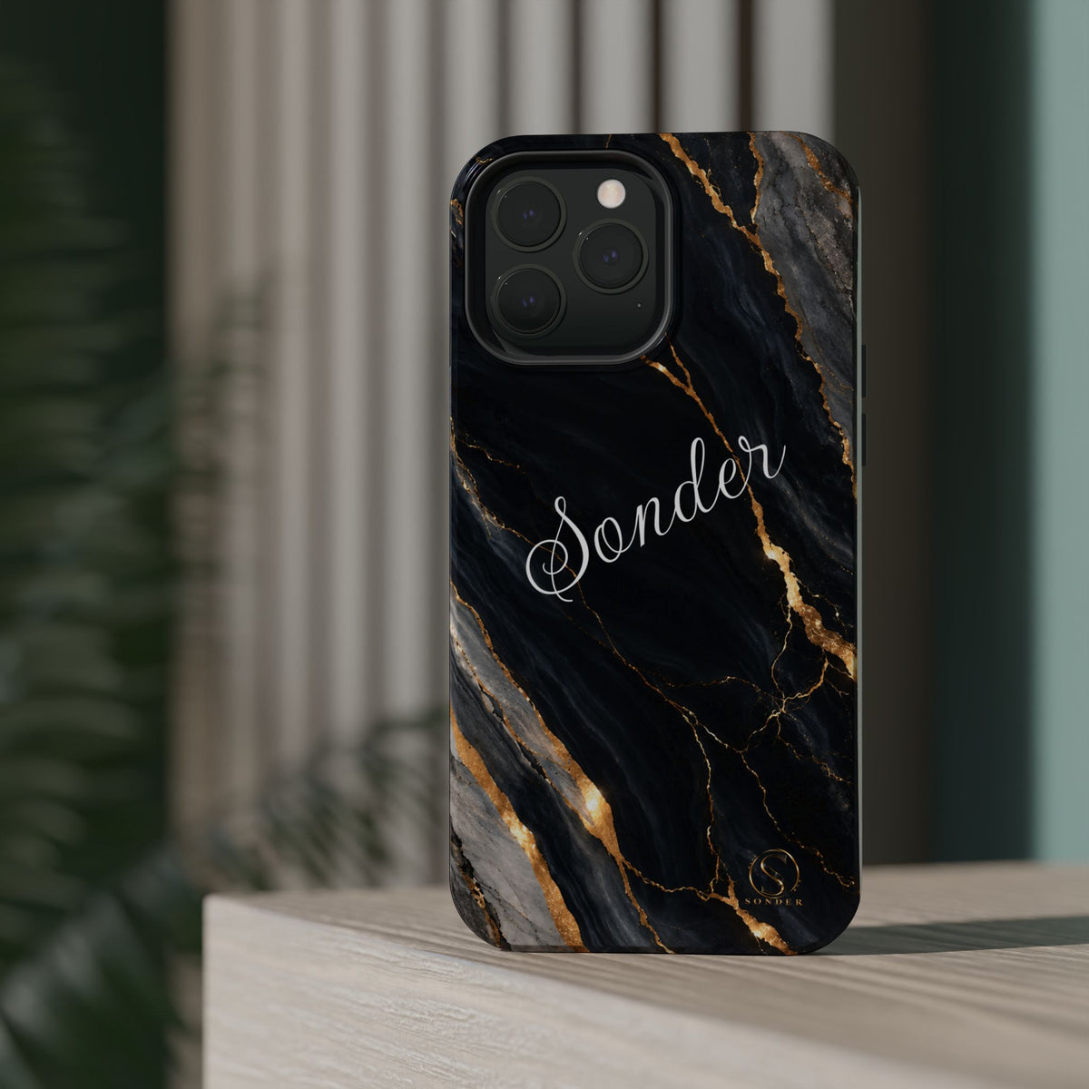 SONDER Signature — Personalised MagSafe Case